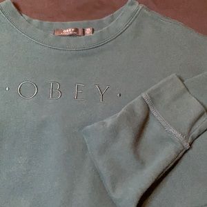 OBEY crewneck | xsmall
